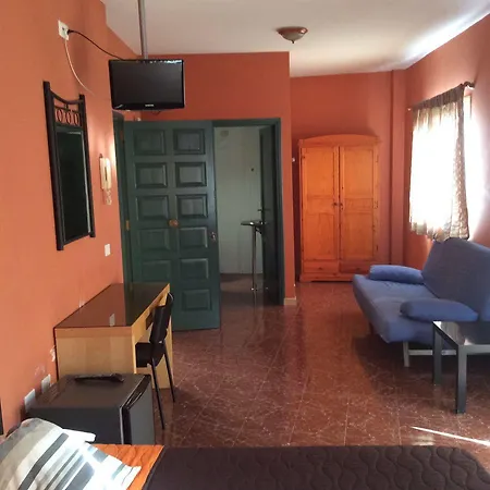 Tamonante بيت ضيافة